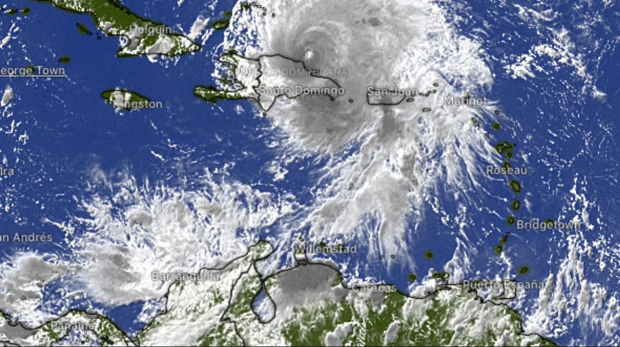 Huracán 'Fiona' en República Dominicana y el arrastre de humedad sobre la región Caribe colombiana. 
