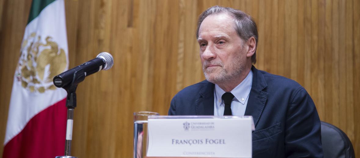 Muere Jean-François Fogel