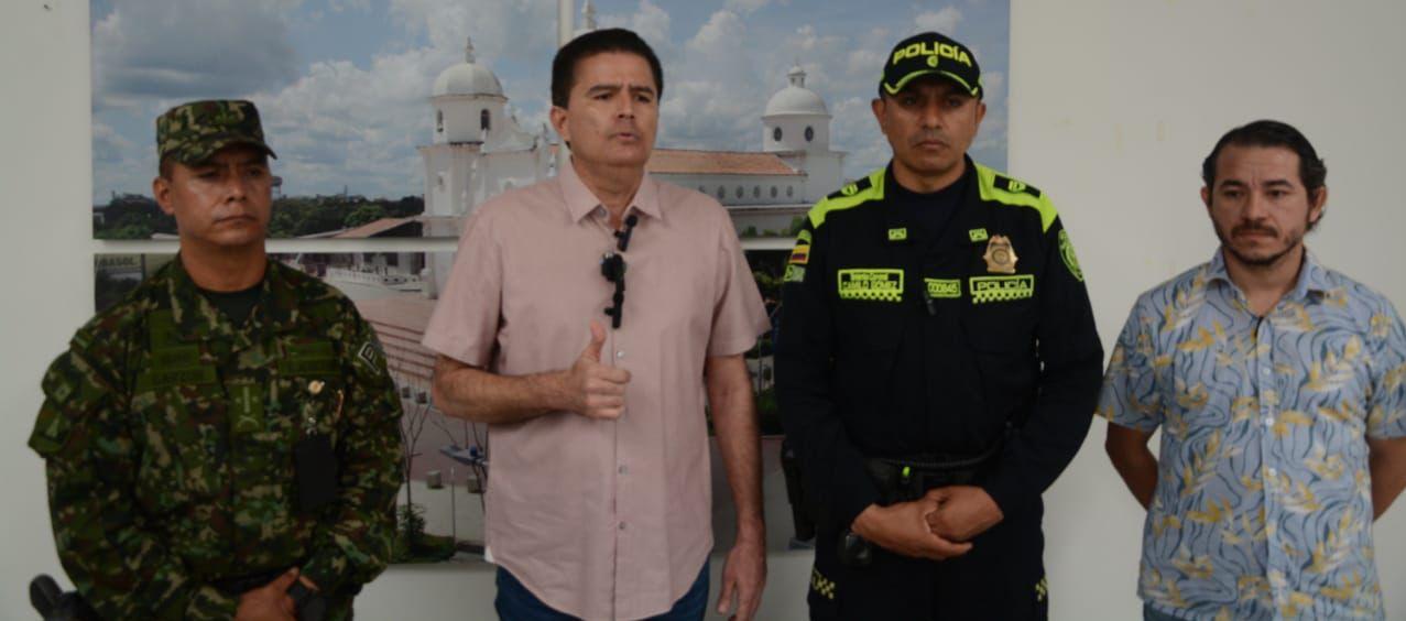 Alcalde de Soledad en reunión con autoridades por ola de asesinatos en el municipio