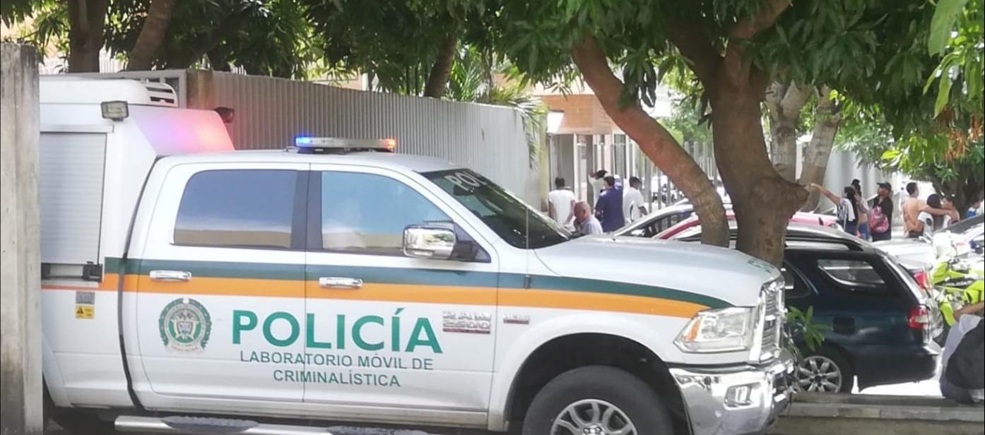 El cuerpo del hombre muerto fue trasladado a Medicina Legal de Barranquilla.