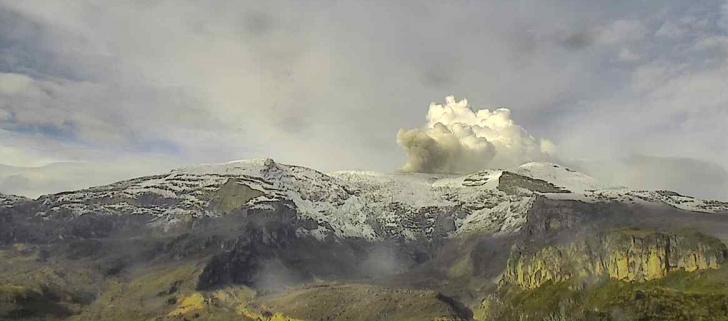 Cima del volcán Nevado del Ruiz de su último reporte.