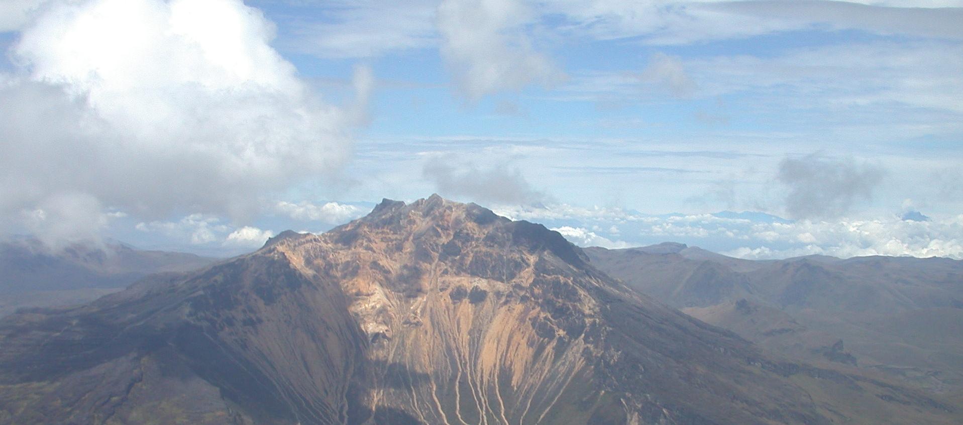 Volcán Nevado del Ruiz captado el martes.