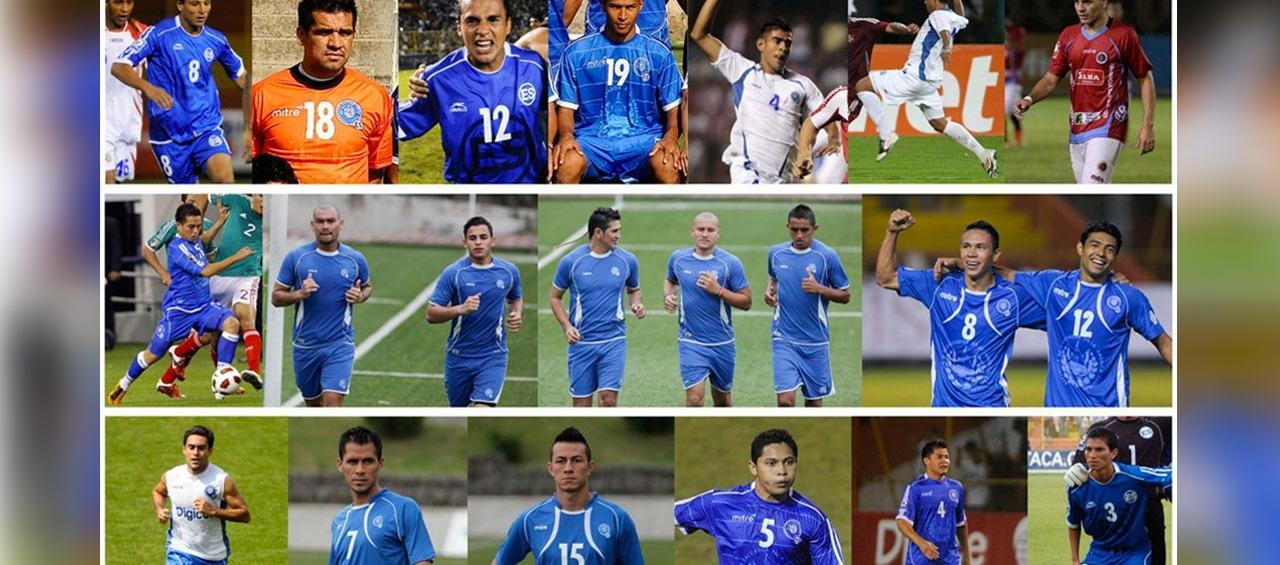 La foto muestra a 21 de los 22 jugadores que han pasado por la selección nacional de fútbol de El Salvador que son investigados por presuntos vínculos con sobornos para arreglar partidos 