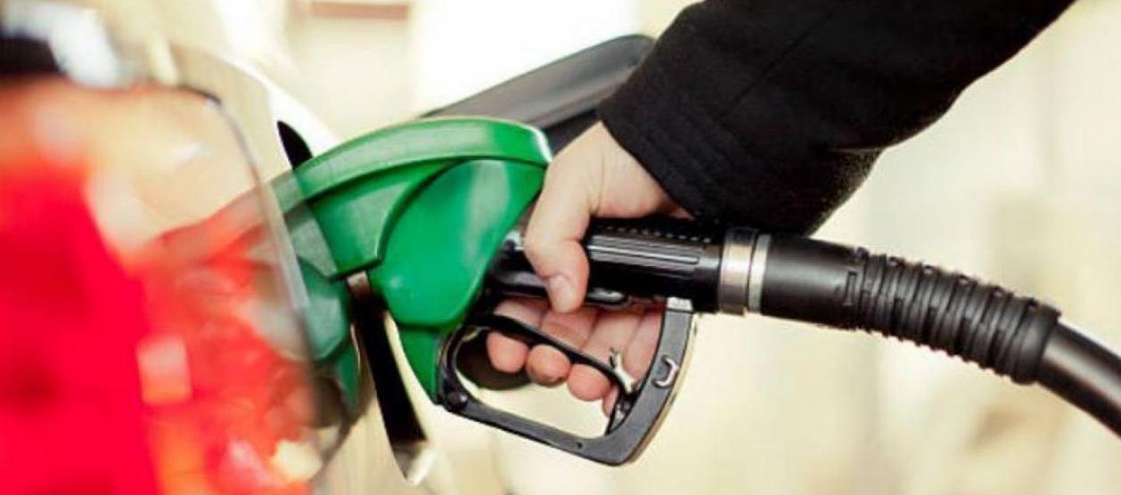 Según Minhacienda, en 8 meses se estaría nivelando precio de gasolina