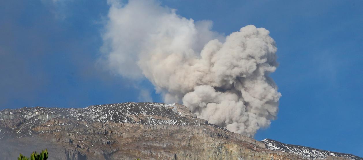 El volcán Nevado del Ruiz se encuentra en alerta naranja desde el pasado 31 de marzo.