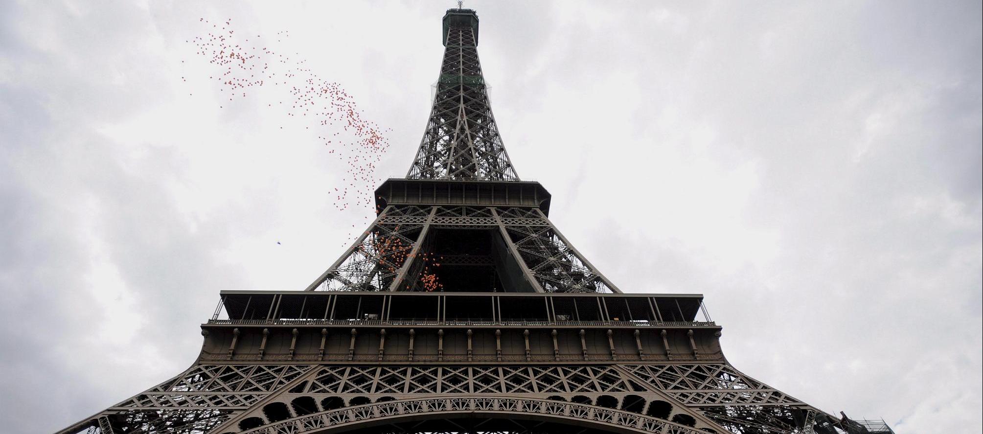 Imagen de referencia de la Torre Eiffel.