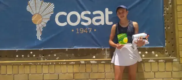 Valentina García, tenista boyacense, campeona en 16 años. 