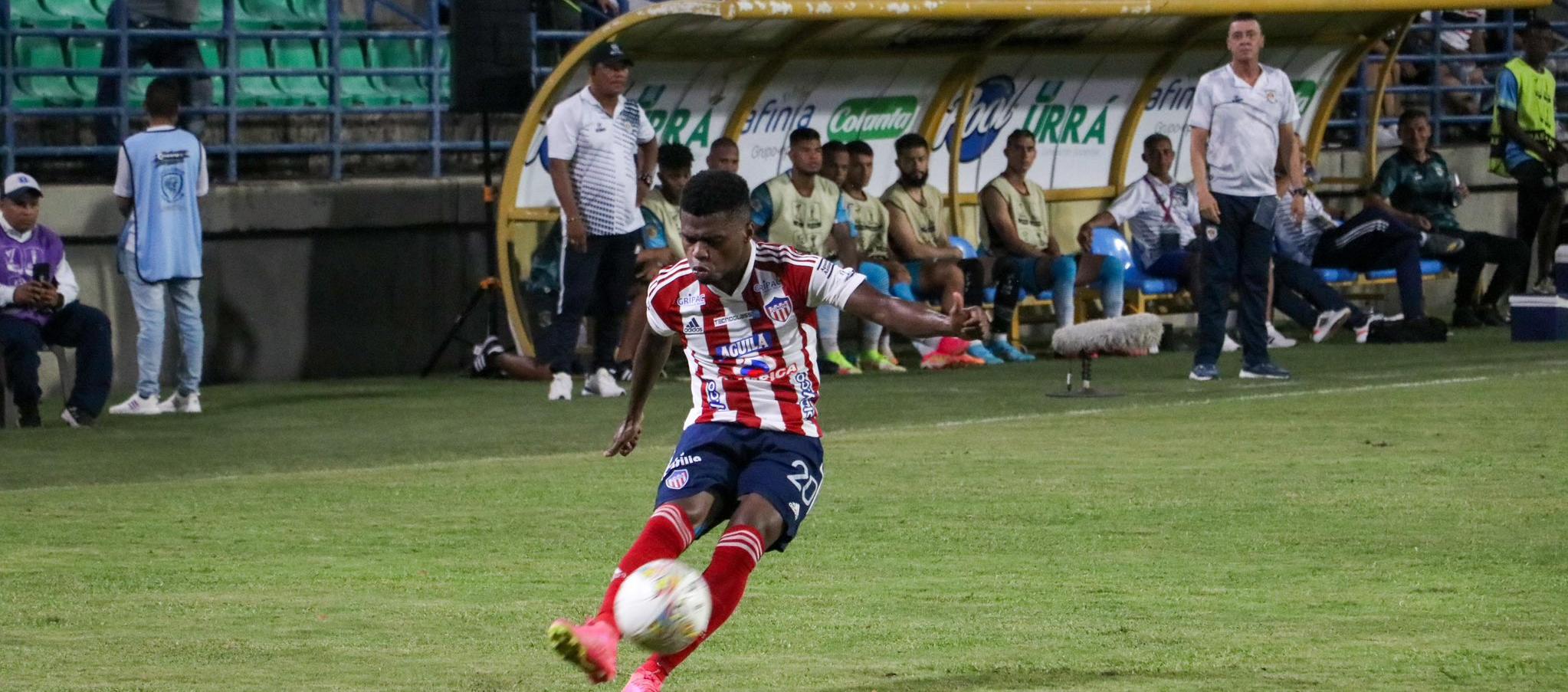 Déiber Caicedo fue nuevamente el jugador más rescatable del Junior.