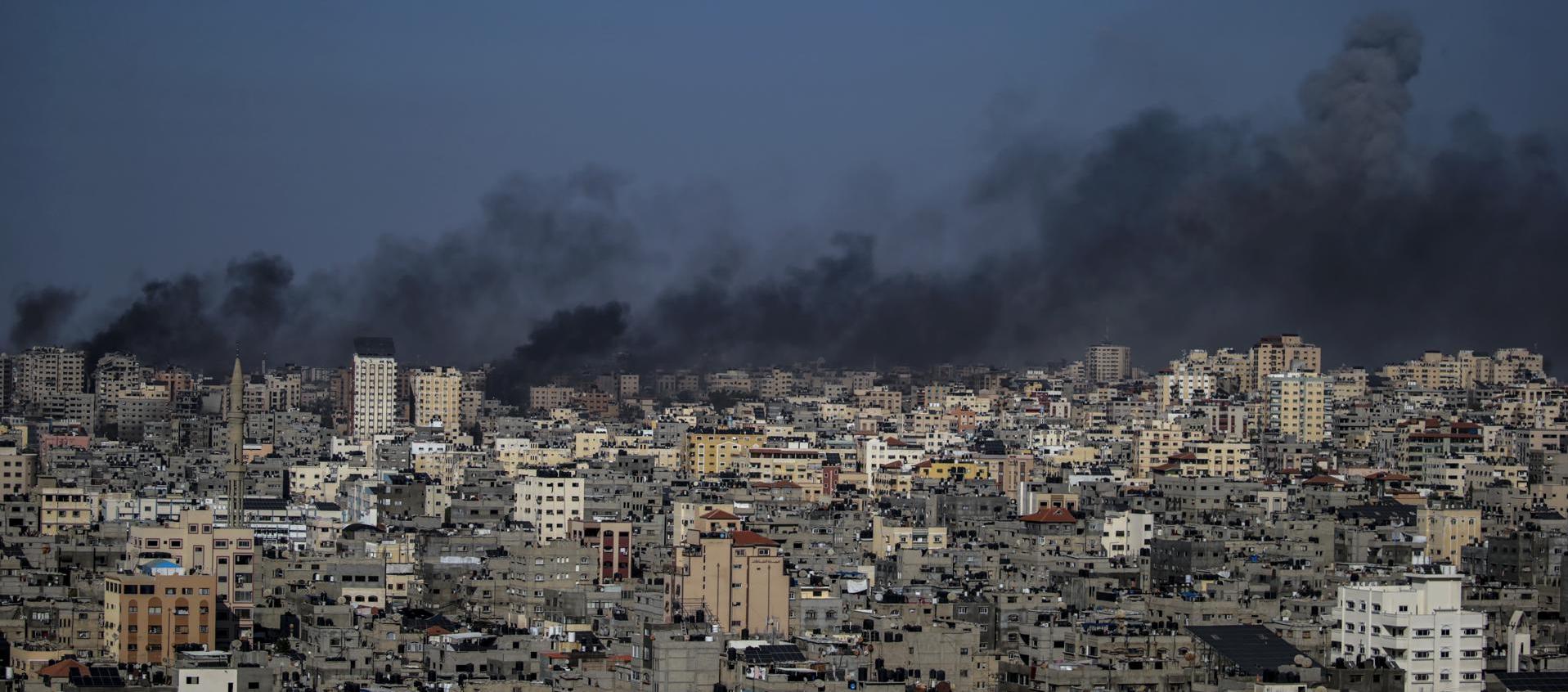 Gaza después de bombardeos de Israel