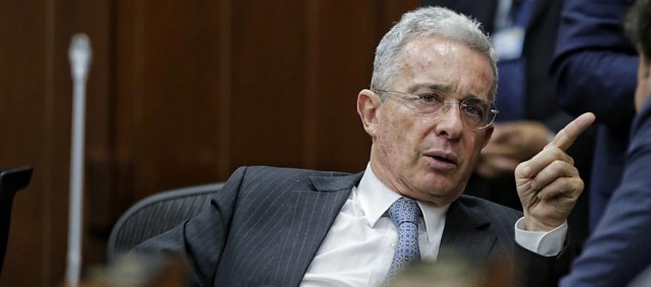 Expresidente Álvaro Uribe llamado a juicio.