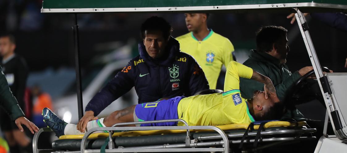 Neymar fue operado el jueves de la lesión sufrida el pasado 17 de octubre. 