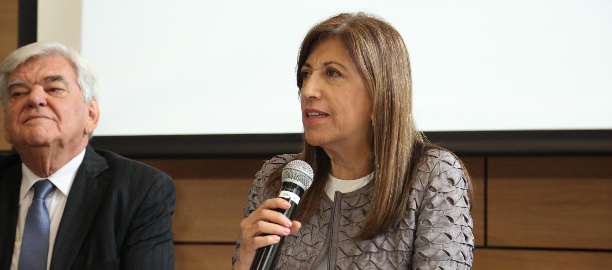 Martha Lucía Zamora, saliente directora, ex la Agencia Nacional de Defensa del Estado