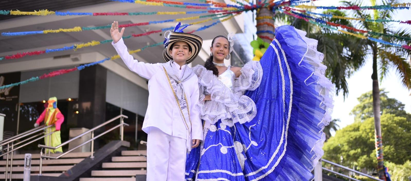 Mariana Zabaleta y Samuel Bermúdez, Reyes Infantiles del Carnaval de Periodistas 2024.