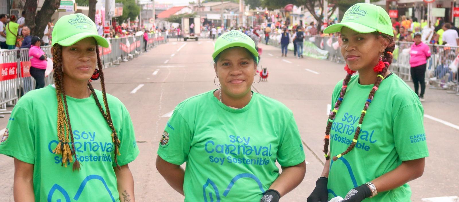 Cindy, Ginaris y Verónica Rodríguez, tres recicladoras de oficio