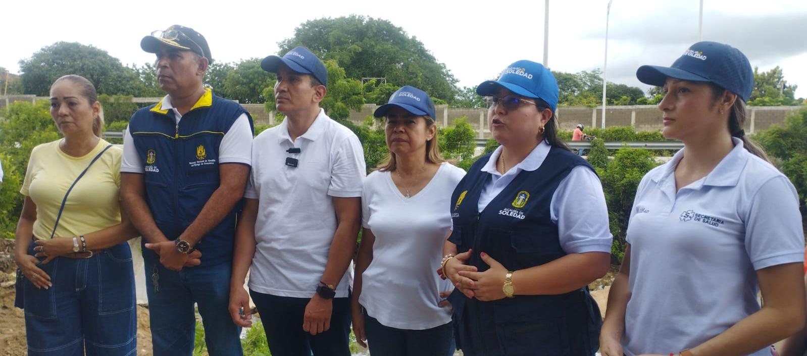 La alcaldesa de Soledad, Alcira Sandoval, lidera los operativos. 