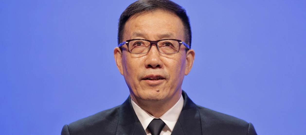 El Ministro de Defensa Nacional de China, el Almirante Dong Jun.