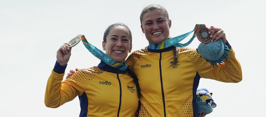 Mariana Pajón y Gabriela Bolle, representantes de Colombia en el BMX de los Juegos Olímpicos de París.