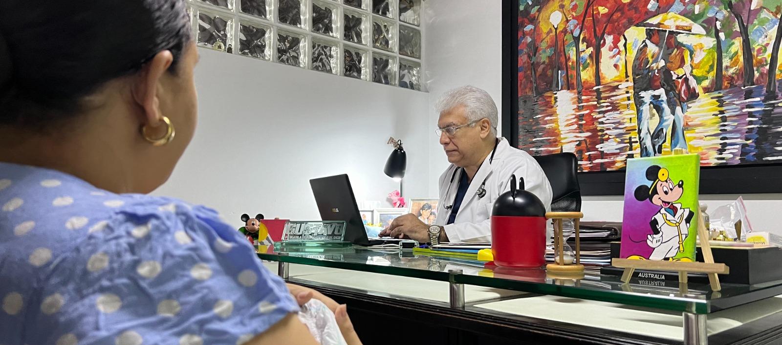 Gustavo Adolfo Romero Hany, médico gastroenterólogo, pediatra.