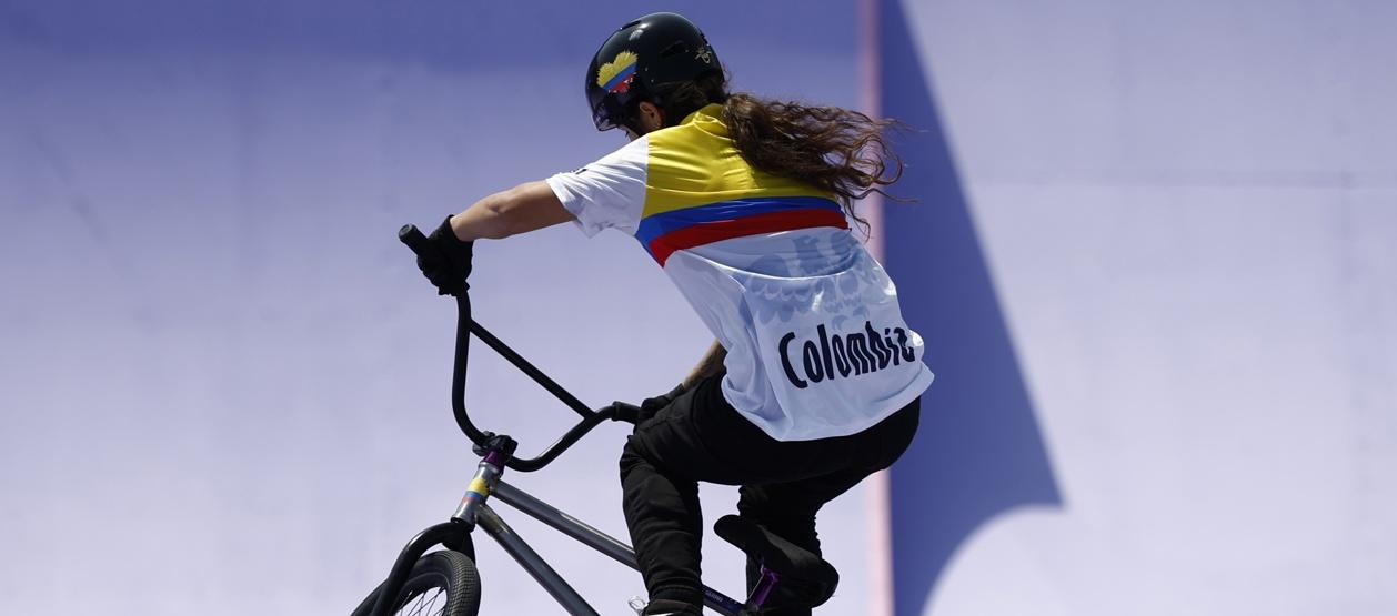 La ciclista colombiana Queen Saray Villegas.