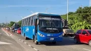 Bus de la empresa Sodis que cubre las rutas uan Mina, Villa de San Pablo y Makro. 