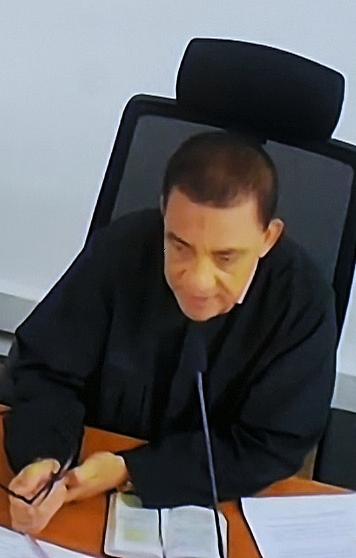 El Juez Hugo Carbonó.