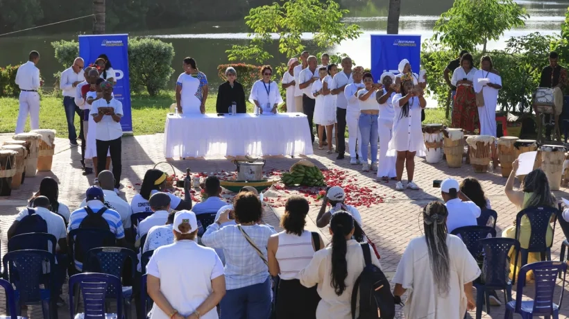 Acto de reconocimiento del Canal del Dique.