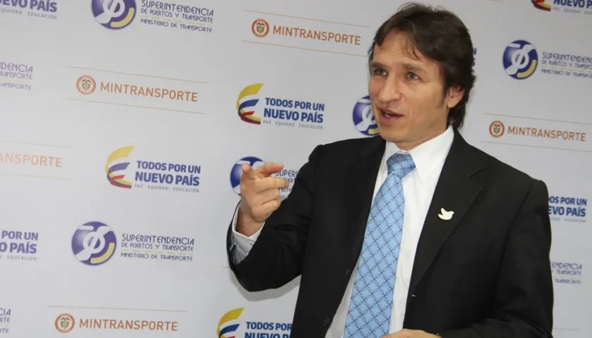Javier Jaramillo, Superintendente de Transporte.