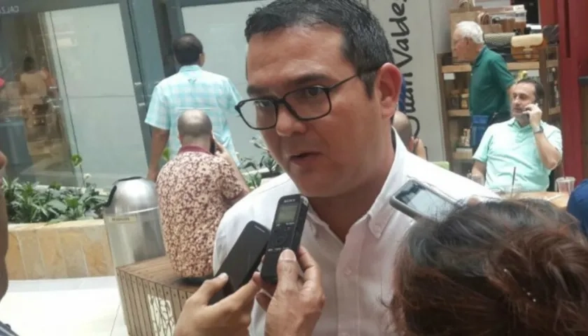 Héctor Carbonell, director ejecutivo de Fenalco Seccional Atlántico,