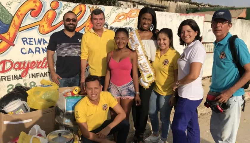 Equipo de Carnaval de Barranquilla en El Barrio 7 de Abril.