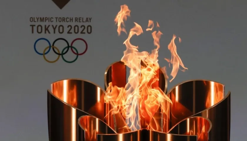 Pebetero donde permanece encendido el Fuego Olímpico de los Juegos de Tokio. 
