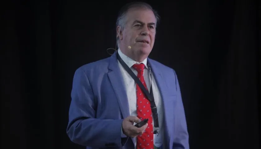 Marco Antonio Alcocer, expresidente de la Sociedad de Cardiología de México.