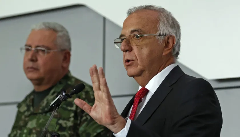  Iván Velásquez, Ministro de Defensa.