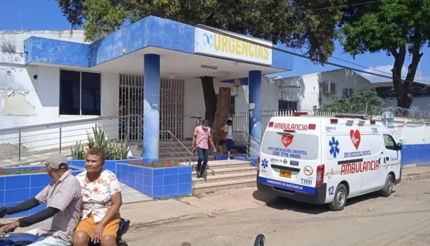 En el Hospital local de Carmen de Bolívar están siendo atendidos los operarios heridos.