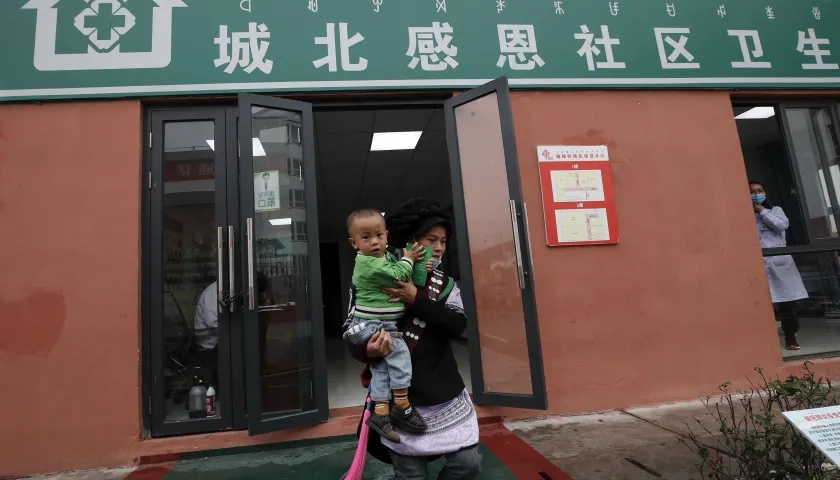 Los nacimientos en China tuvieron un descenso de casi un 10 % en 2022 frente al 2021.
