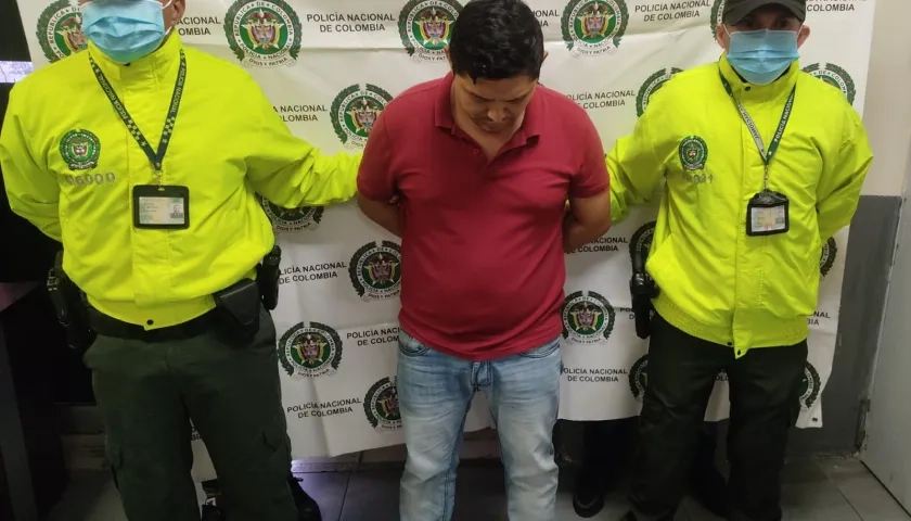 Leider de Jesús González Altahona capturado por la Policía. 