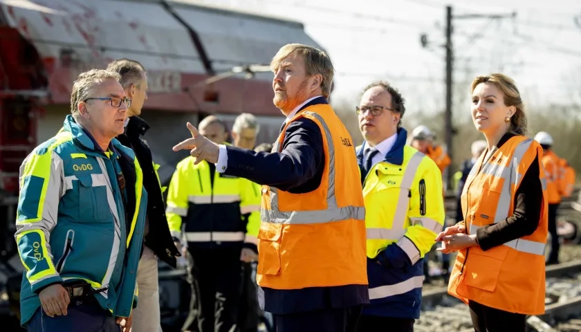 Descarrilamiento de un tren entre Leiden y La Haya.