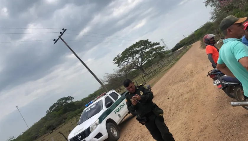 La Policía en el lugar de los hechos en La Retirada, Magdalena