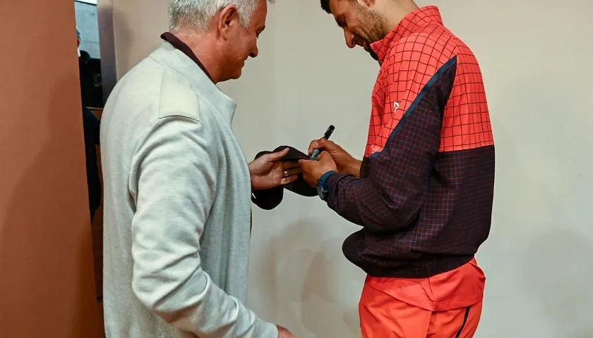 Mourinho y Djokovic se encontraron este viernes antes del juego del serbio en Roma. 