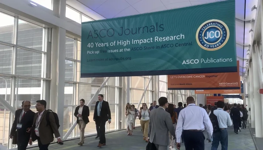 Fotografía del lugar donde se realiza el congreso anual de la Sociedad Americana de Oncología Clínica este lunes en Chicago