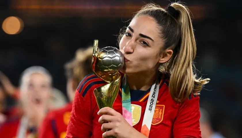 Olga Carmona, jugadora de la selección española. 
