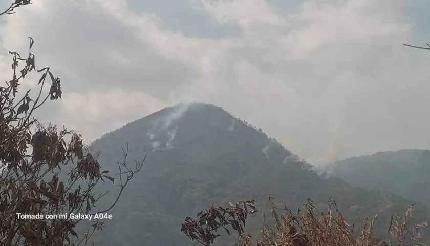 Incendios en la parte alta del río Fundación.