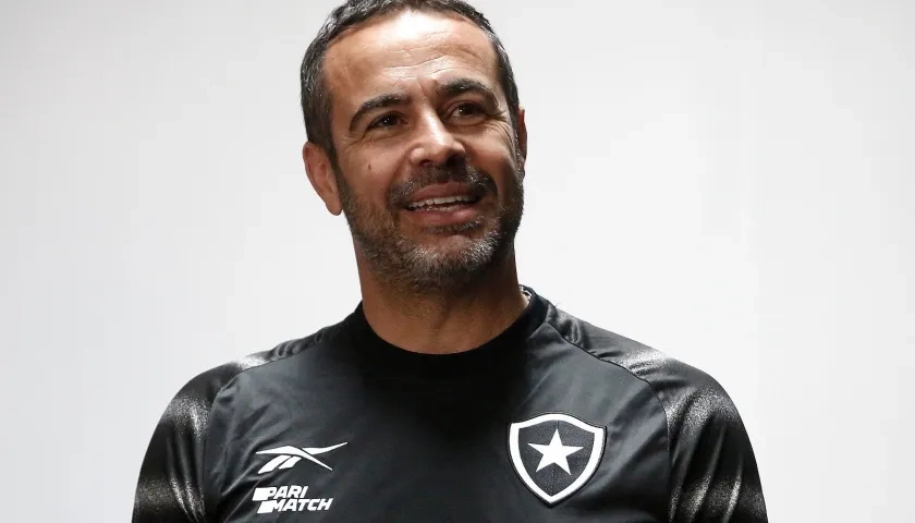 Artur Jorge firmó hasta finales de 2025 con el Botaogo. 