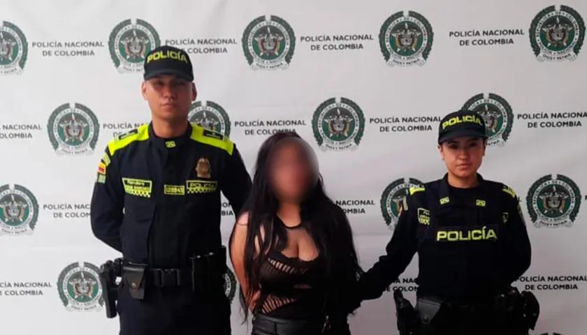 La mujer que lanzó al perro de su expareja desde un piso 12 