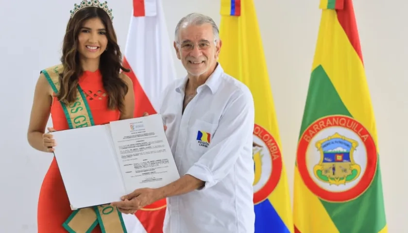 Lina Zambrano con el gobernador Eduardo Verano.