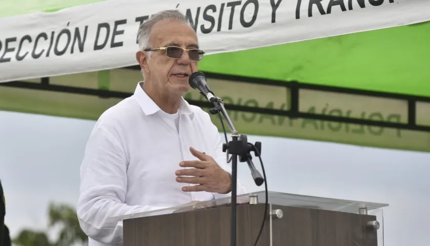Ministro de Defensa Iván Velásquez. 