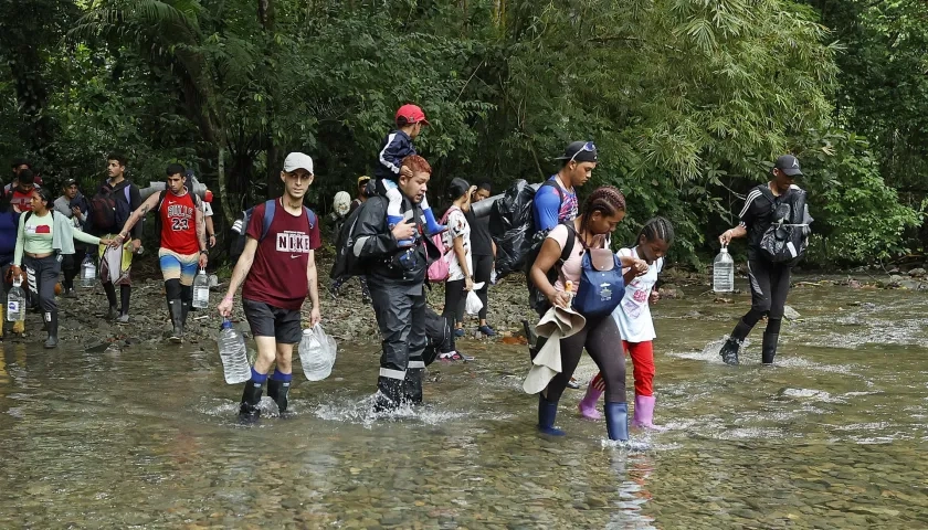 Paso de migrantes por el Darién