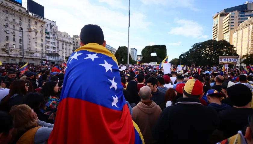 Marcha de venezolanos en Buenos Aires.