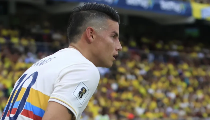 James Rodríguez en el partido contra Chile.