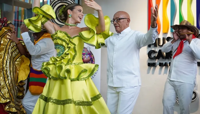 Gabriel Marriaga Tejeda y Tatiana Angulo Fernández De Castro, Reyes del Carnaval 2025