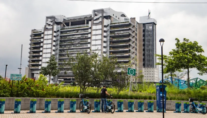 Edificio de EPM en Medellín.